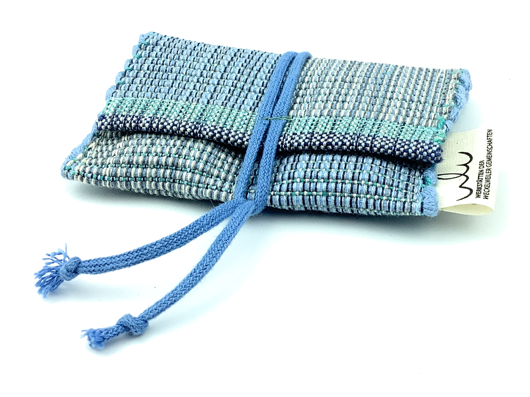 Handgefertigte blaue Stofftasche mit Kordelverschluss, ideal für kleine Gegenstände